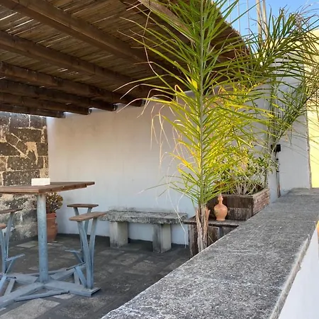 Konukevi Corte La Rosa 3*