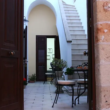 Corte La Rosa Guest house Nardo