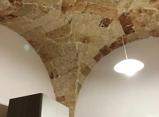 Corte La Rosa ナルド